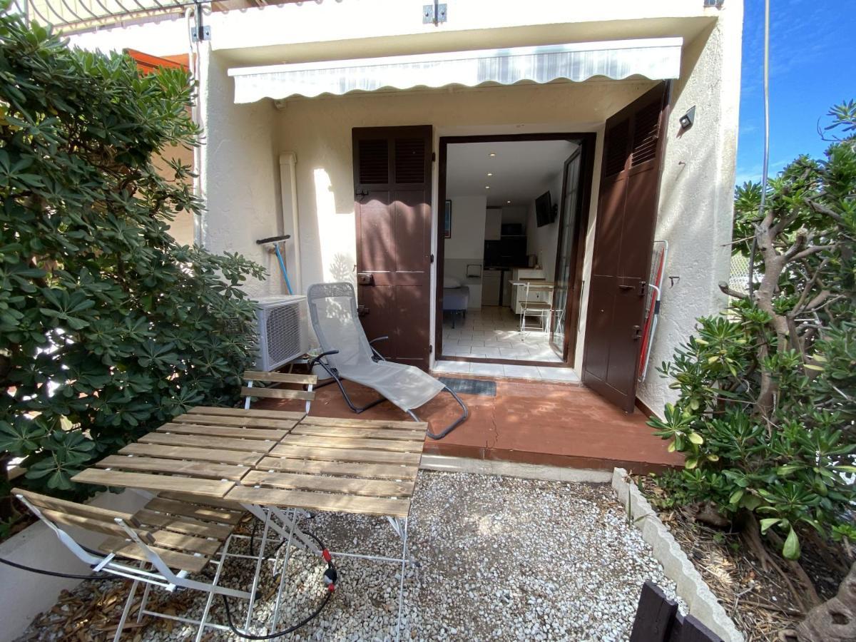 Villa L Annexe Des Sables Hyères Habitación foto